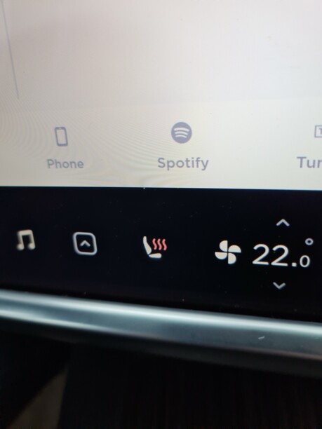 Tesla Model X, 7 мест, 2017 г.