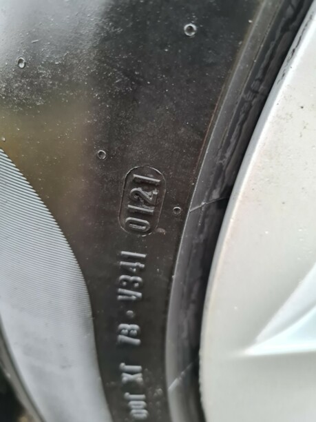 Tesla Model X, 7 мест, 2017 г.