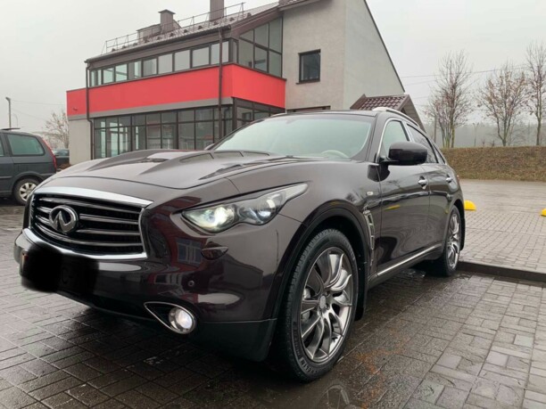 Infiniti FX II, 2009 г.