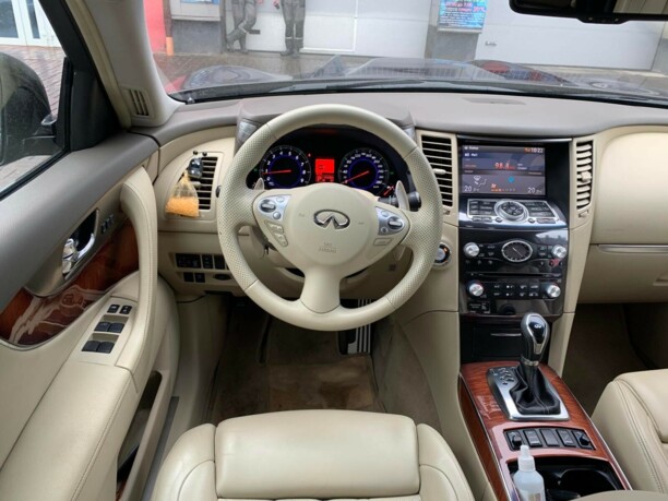 Infiniti FX II, 2009 г.