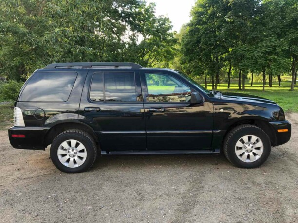 Mercury Mountaineer III, 7 мест, 2006 г.