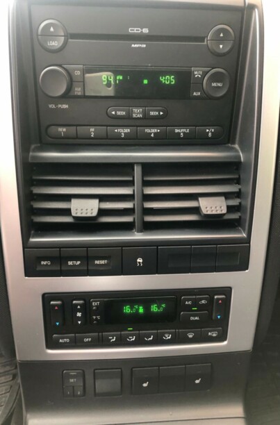 Mercury Mountaineer III, 7 мест, 2006 г.