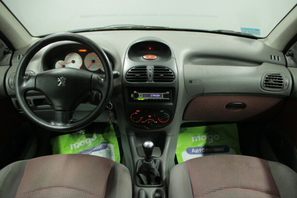 Peugeot 206 I, 2002 г.