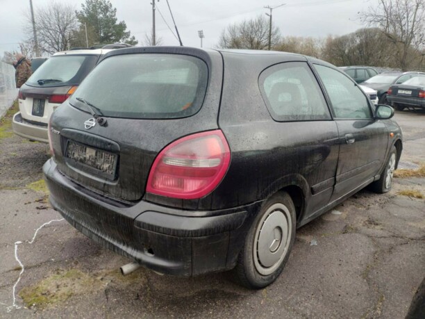 Nissan Almera II (N16), 2001 г.