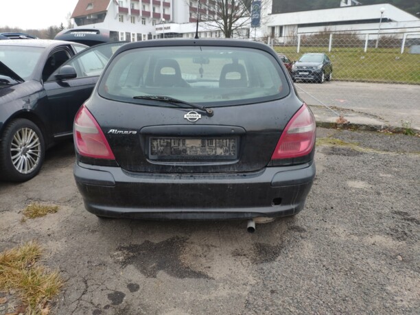 Nissan Almera II (N16), 2001 г.