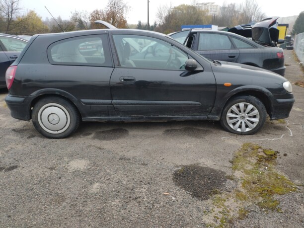 Nissan Almera II (N16), 2001 г.