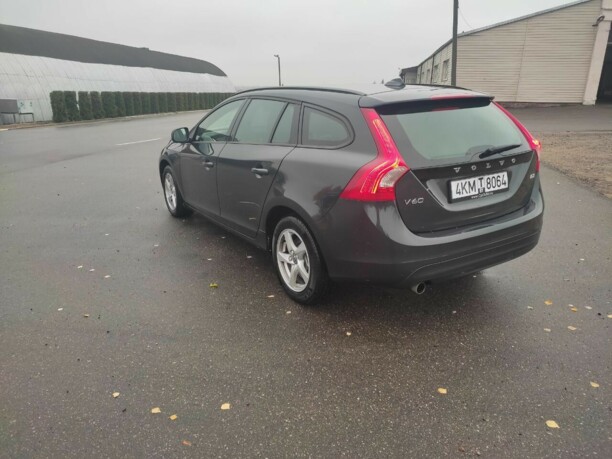 Volvo V60 I · Рестайлинг, 2017 г.