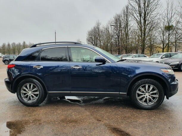 Infiniti FX I, 2004 г.