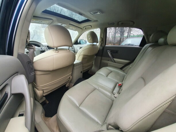 Infiniti FX I, 2004 г.