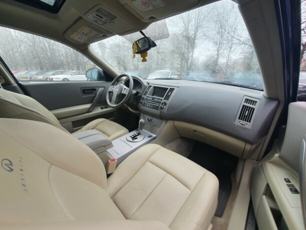 Infiniti FX I, 2004 г.