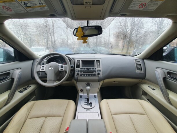 Infiniti FX I, 2004 г.