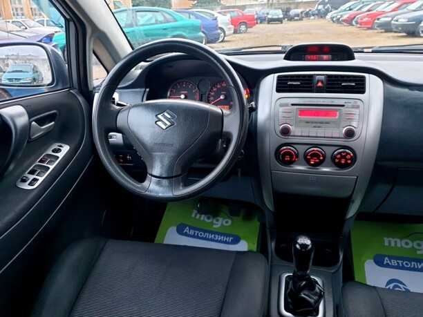 Suzuki Liana I · Рестайлинг, 2004 г.