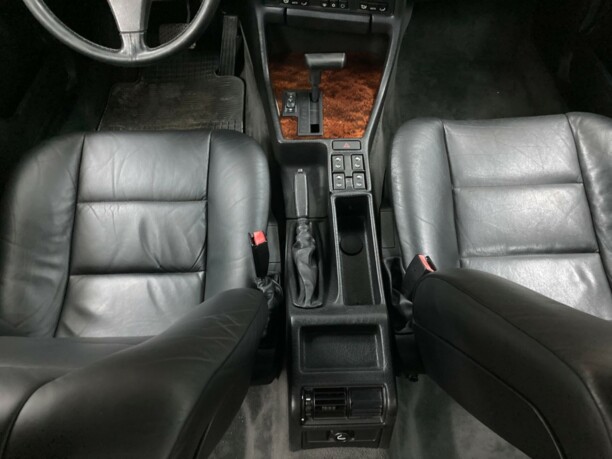 BMW 7 серия E32, 1988 г.