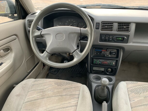 Mazda Demio DW, 1999 г.