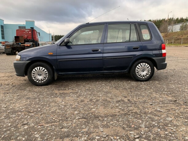 Mazda Demio DW, 1999 г.