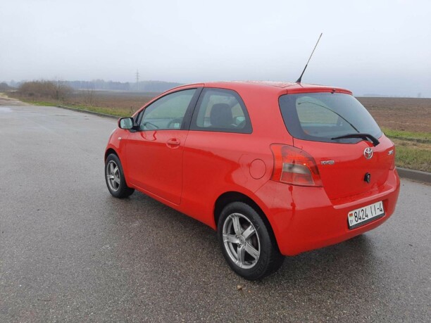 Toyota Yaris II (XP9), 2006 г.