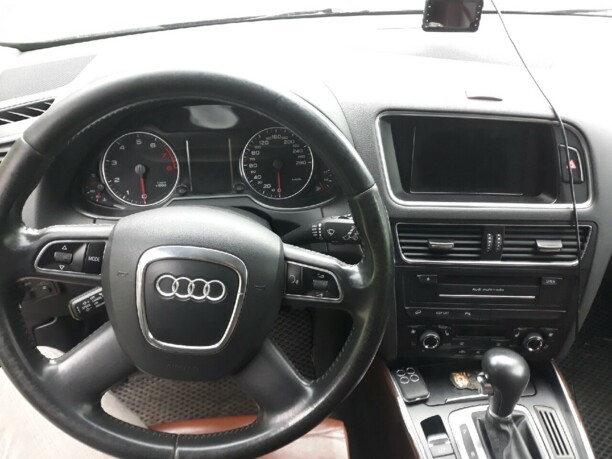 Audi Q5 8R, 2009 г.