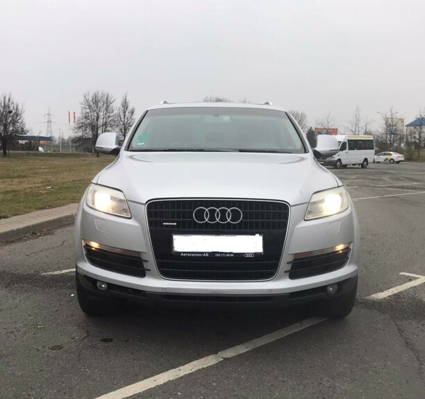 Audi Q7 4L, 7 мест, 2008 г.