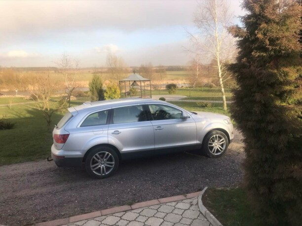 Audi Q7 4L, 7 мест, 2008 г.