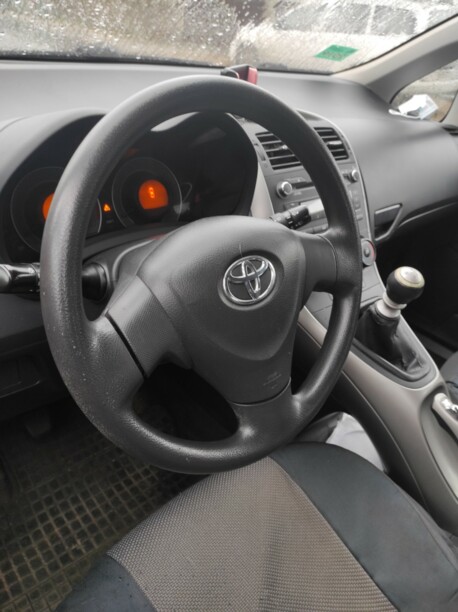 Toyota Auris I (E150) · Рестайлинг, 2010 г.