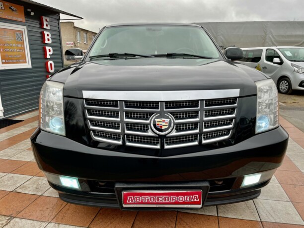 Cadillac Escalade III, 7 мест, 2007 г.