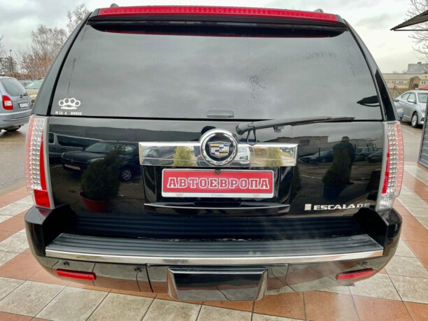 Cadillac Escalade III, 7 мест, 2007 г.