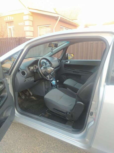 Mitsubishi Colt VI · Рестайлинг, 2009 г.