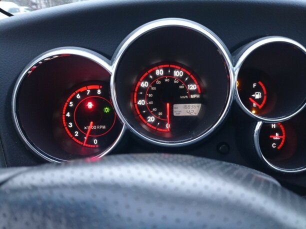 Pontiac Vibe I · Рестайлинг, 2005 г.