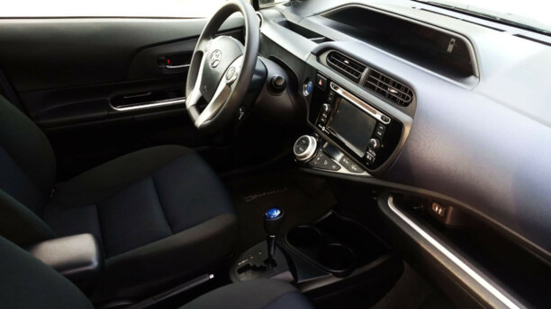 Toyota Prius C I · Рестайлинг, 2015 г.