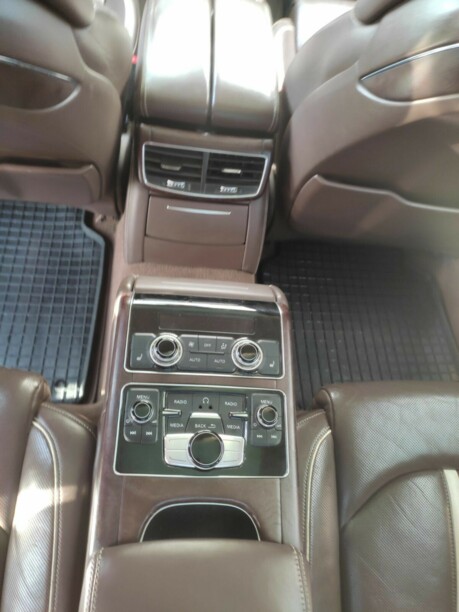 Audi A8 D4, 2011 г.