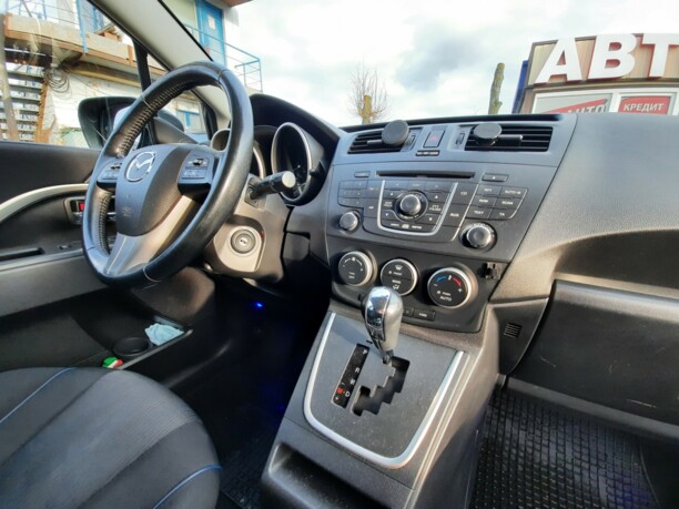 Mazda 5 II, 7 мест, 2011 г.