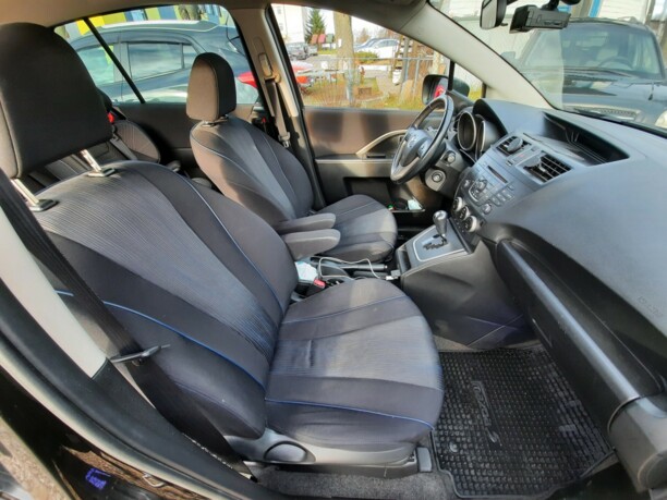 Mazda 5 II, 7 мест, 2011 г.