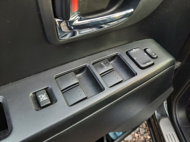 Mazda 5 II, 7 мест, 2011 г.