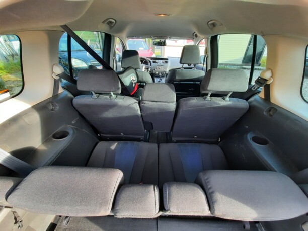 Mazda 5 II, 7 мест, 2011 г.