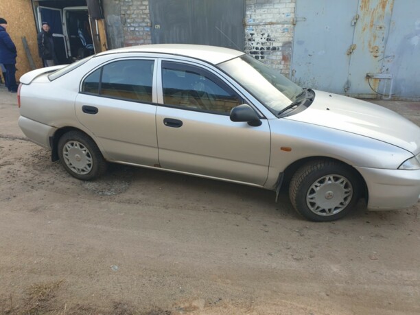 Mitsubishi Carisma I, 1998 г.