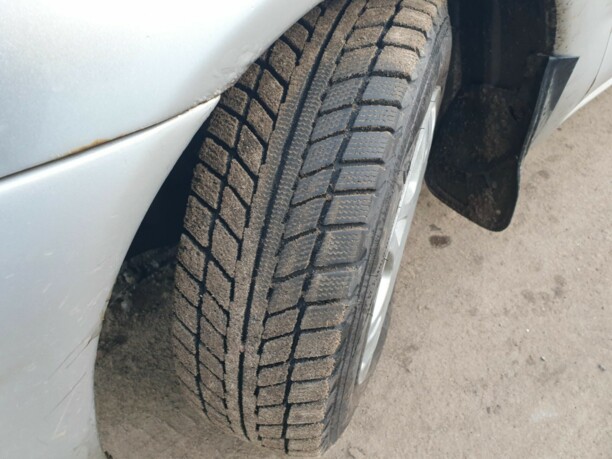 Mitsubishi Carisma I, 1998 г.