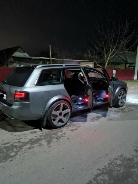 Audi A6 Allroad C5, 2001 г.