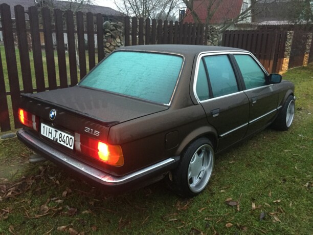 BMW 3 серия E30, 1985 г.