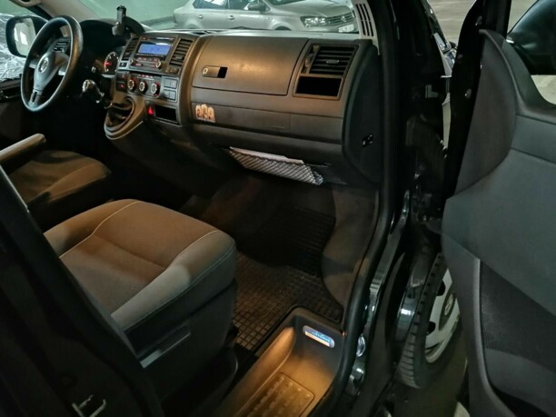 Volkswagen Multivan T5, 2009 г.