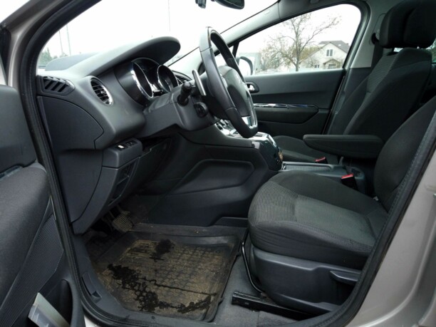 Peugeot 5008 I, 2011 г.