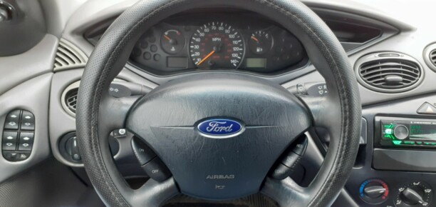 Ford Focus I · Рестайлинг, 2002 г.