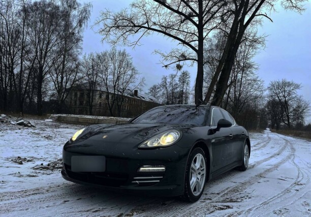 Porsche Panamera 970, 2010 г.