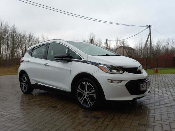 Chevrolet Bolt, 2017 г.