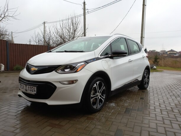 Chevrolet Bolt, 2017 г.