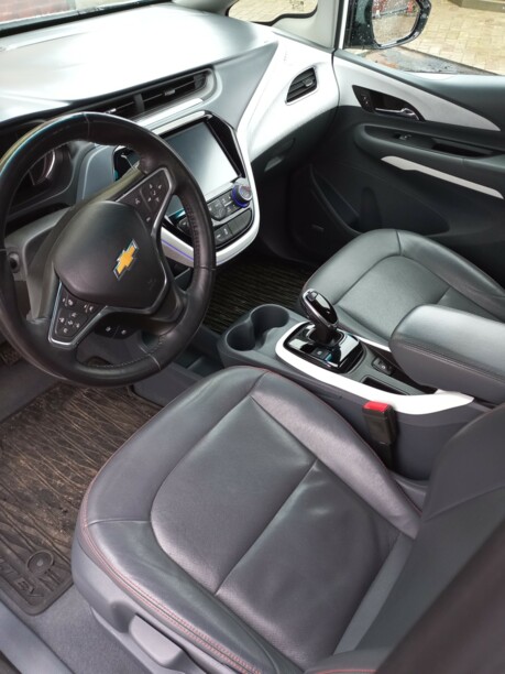 Chevrolet Bolt, 2017 г.