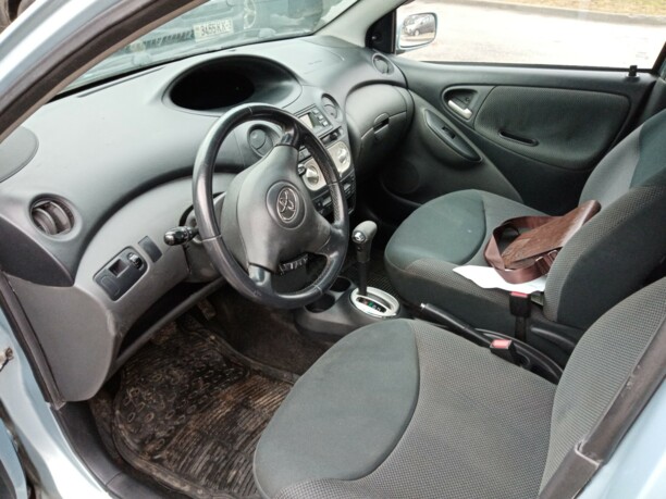 Toyota Yaris I (P1) · Рестайлинг, 2005 г.