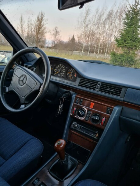 Mercedes-Benz E-Класс W124, S124, C124, A124, 1992 г.