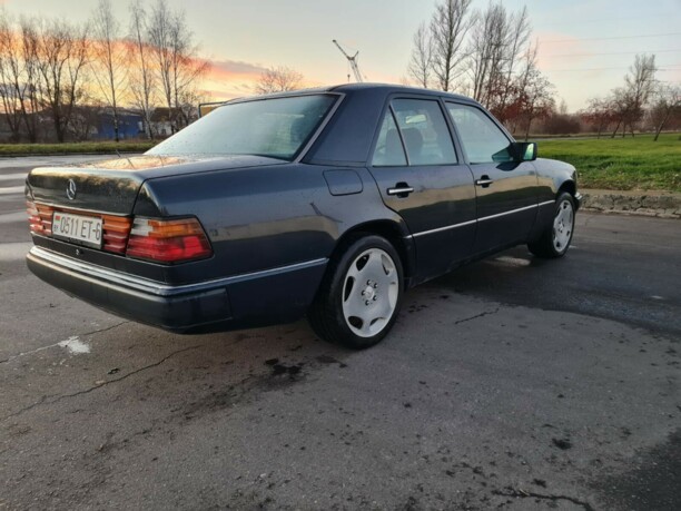 Mercedes-Benz E-Класс W124, S124, C124, A124, 1992 г.