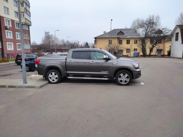 Toyota Tundra II, 2010 г.
