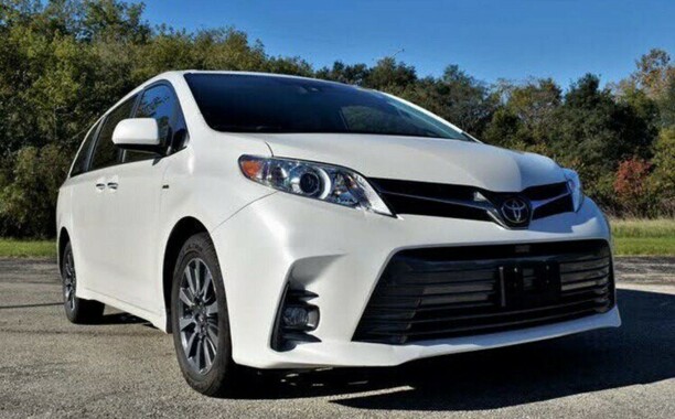 Toyota Sienna III (XL30), 7 мест, 2018 г.